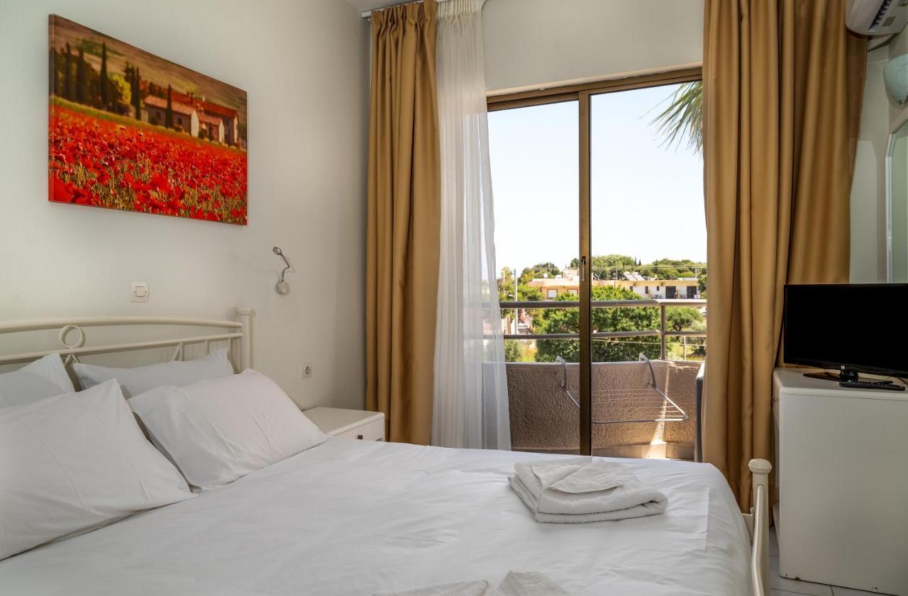 Ivory Hotel Theológos Eksteriør billede