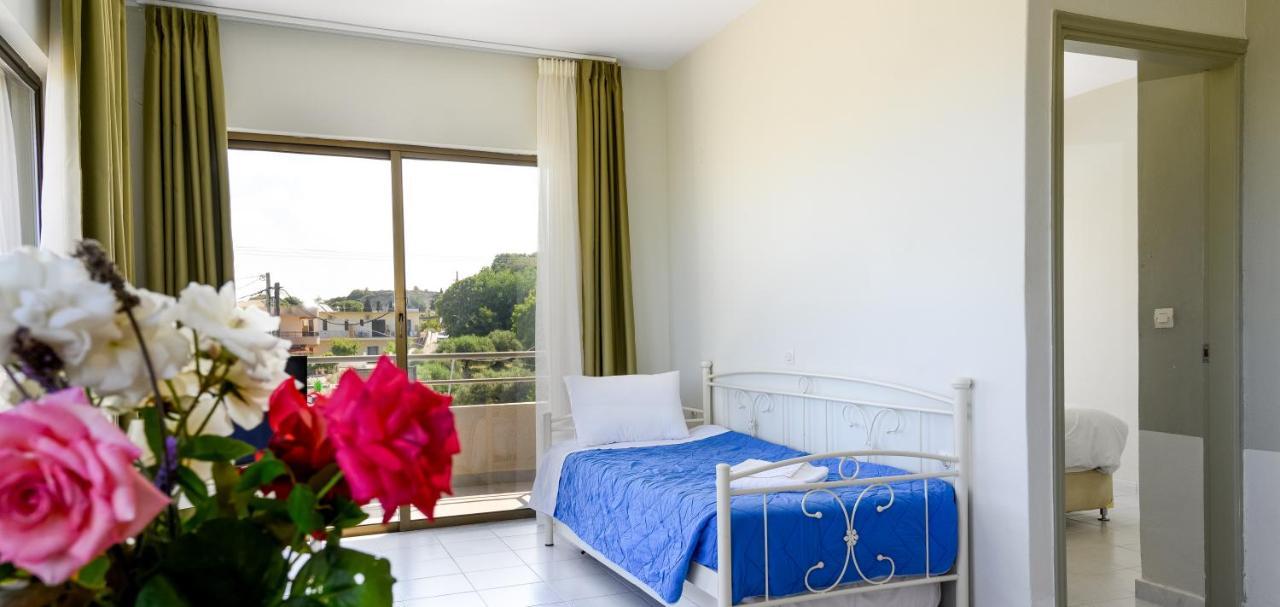 Ivory Hotel Theológos Eksteriør billede