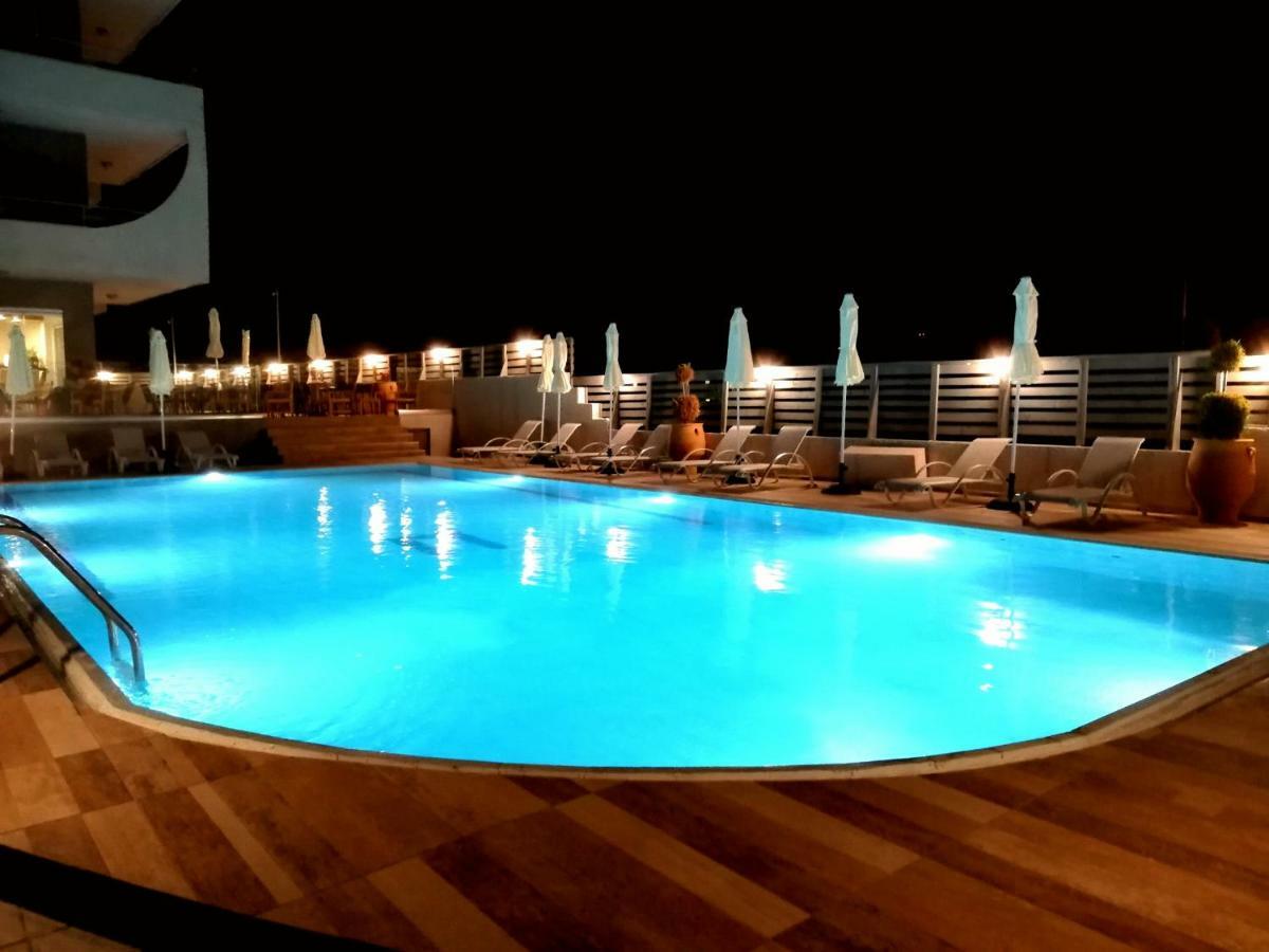 Ivory Hotel Theológos Eksteriør billede